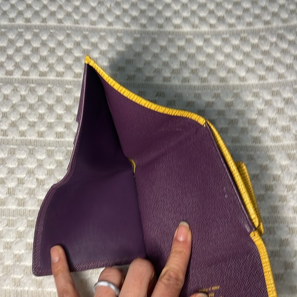 Louis Vuitton Epi Leather Yellow Double Snap Wallet - Picture 13 of 16